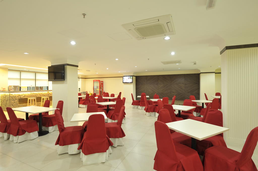 Hallmark Regency Hotel - Johor Bahru Esterno foto