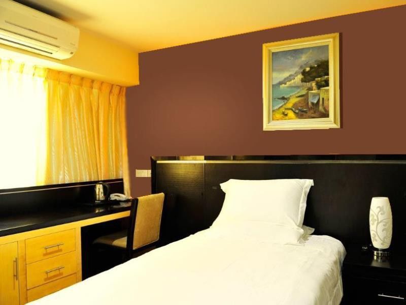 Hallmark Regency Hotel - Johor Bahru Esterno foto